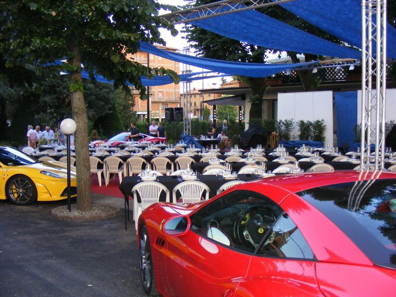 Drake Hotell Maranello Exteriör bild